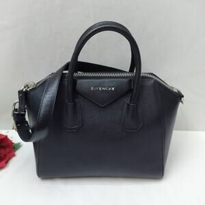 Givenchy Antigona Black Leather Double Handles Zipper Satchel Bag